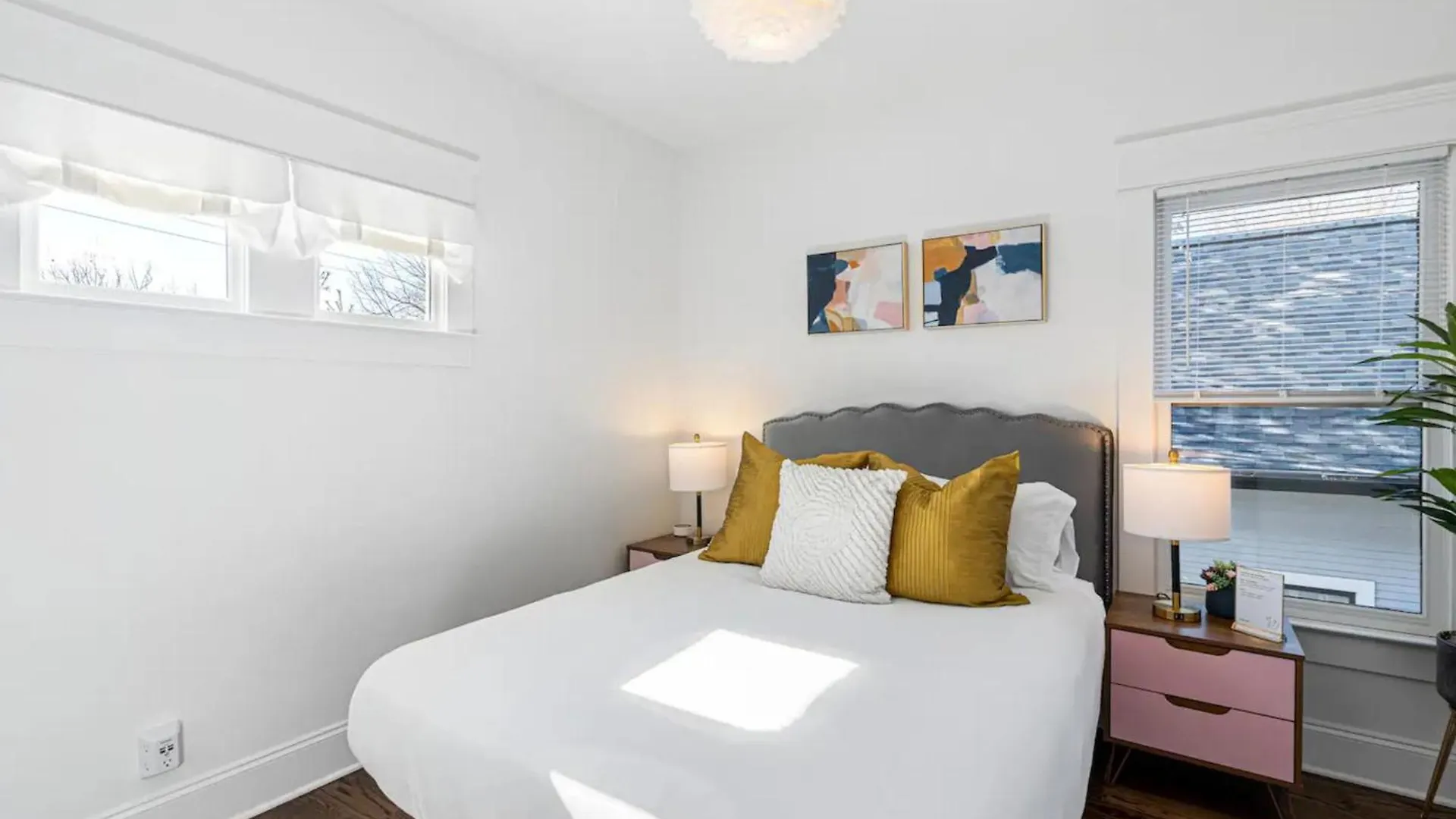 The Lockeland-Modern & Airy Escape, Walk To It All Nashville